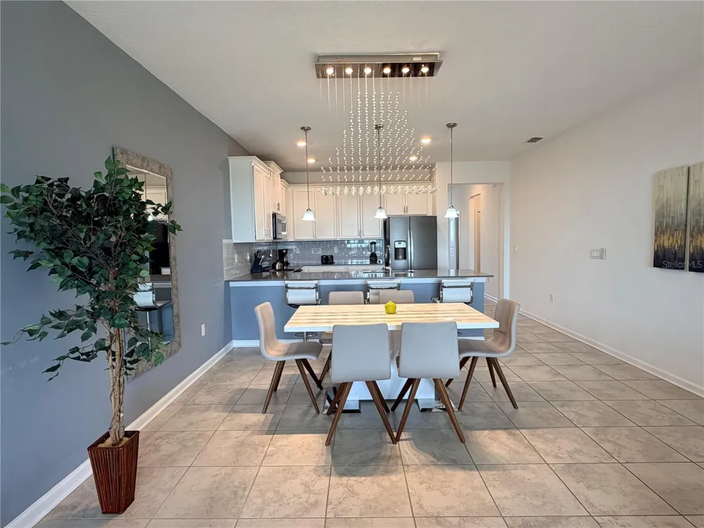 1115 CHALLENGE DRIVE #1115 Davenport, FL 33896