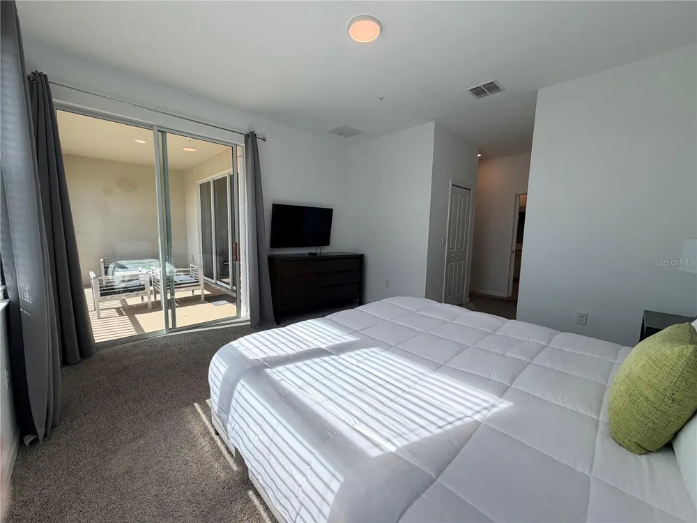 1115 CHALLENGE DRIVE #1115 Davenport, FL 33896