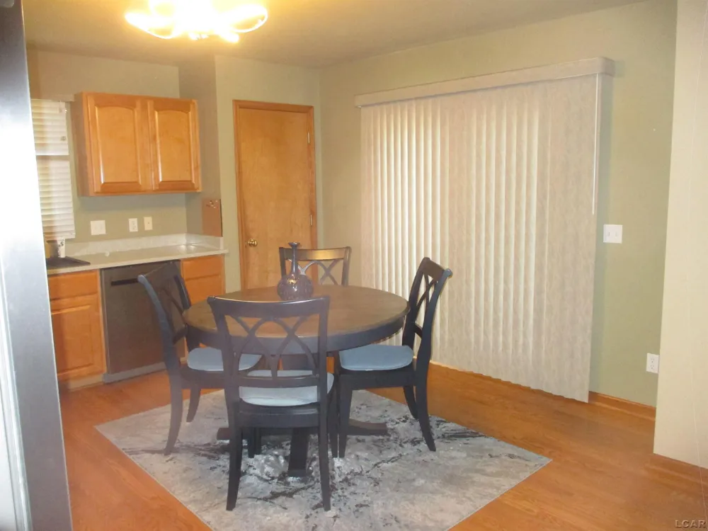 2304 Woodridge Drive Madison Charter Township, MI 49221