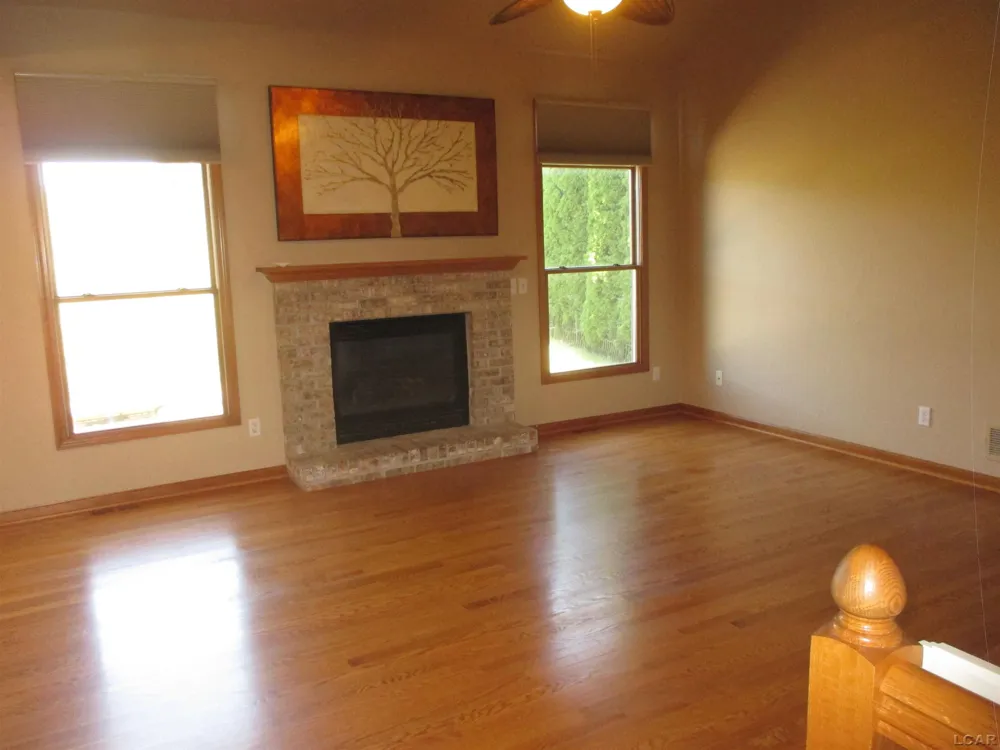 2304 Woodridge Drive Madison Charter Township, MI 49221