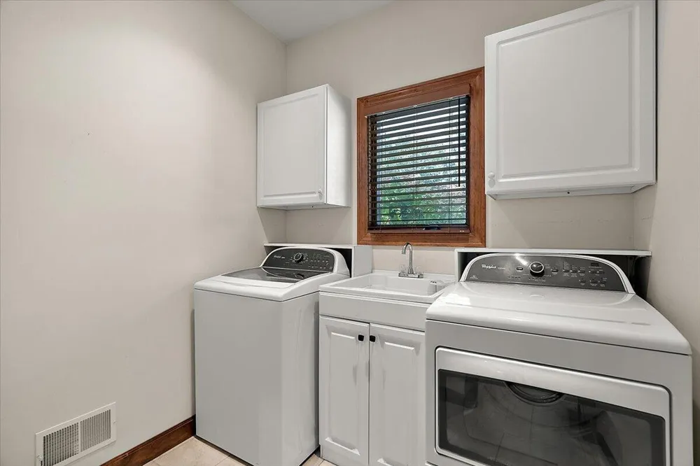 3958 Fox Woods Road Lincoln Charter Township, MI 49085
