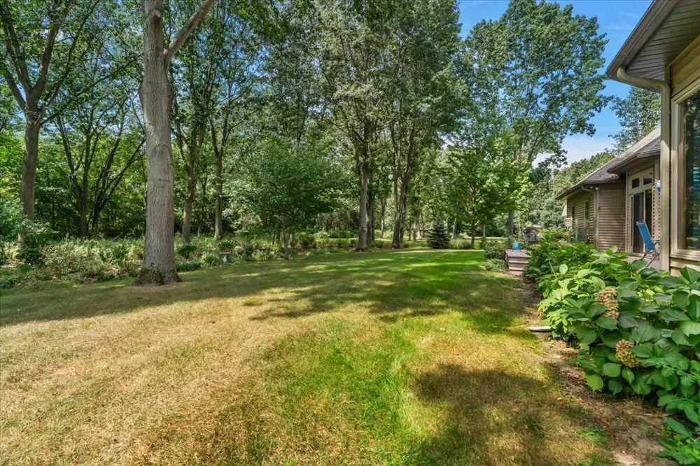 3958 Fox Woods Road Lincoln Charter Township, MI 49085