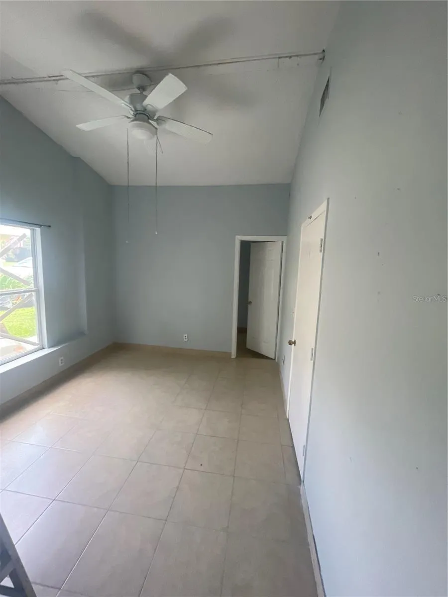 180 PINE TREE DRIVE Casselberry, FL 32707