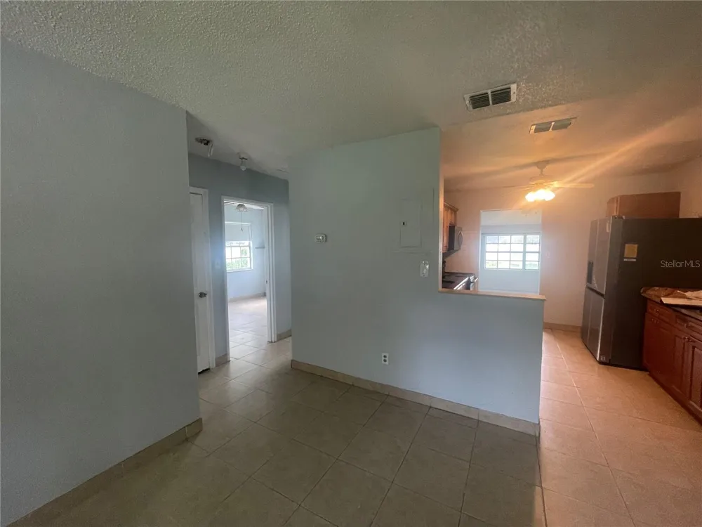 180 PINE TREE DRIVE Casselberry, FL 32707