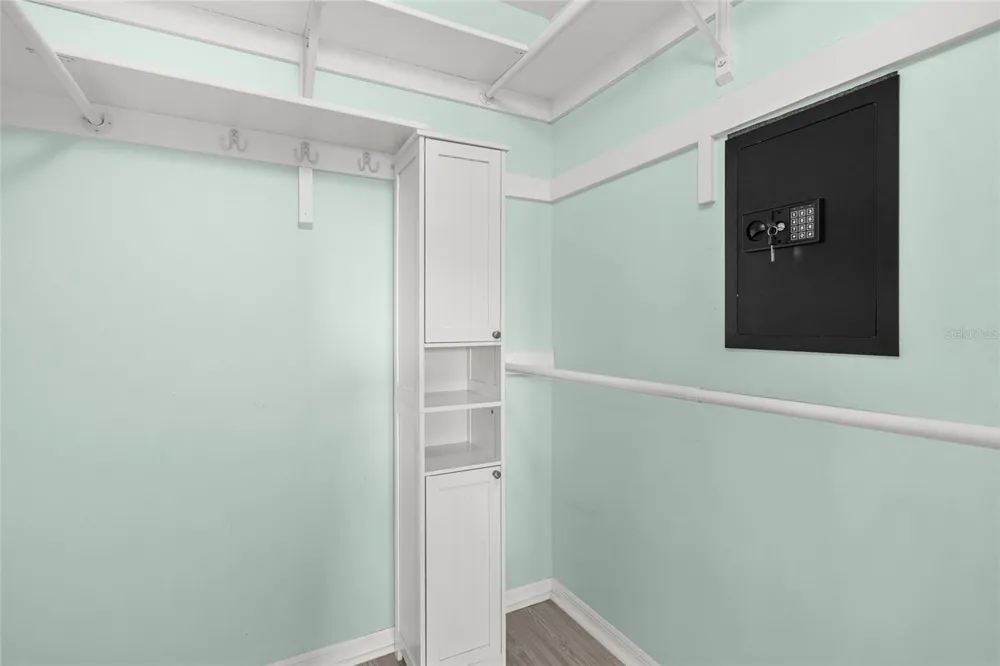 1647 SOUTHWOOD STREET #1647 Sarasota, FL 34231