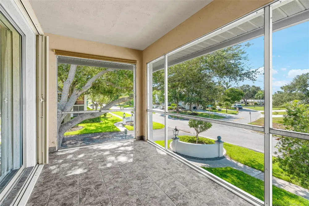 1647 SOUTHWOOD STREET #1647 Sarasota, FL 34231