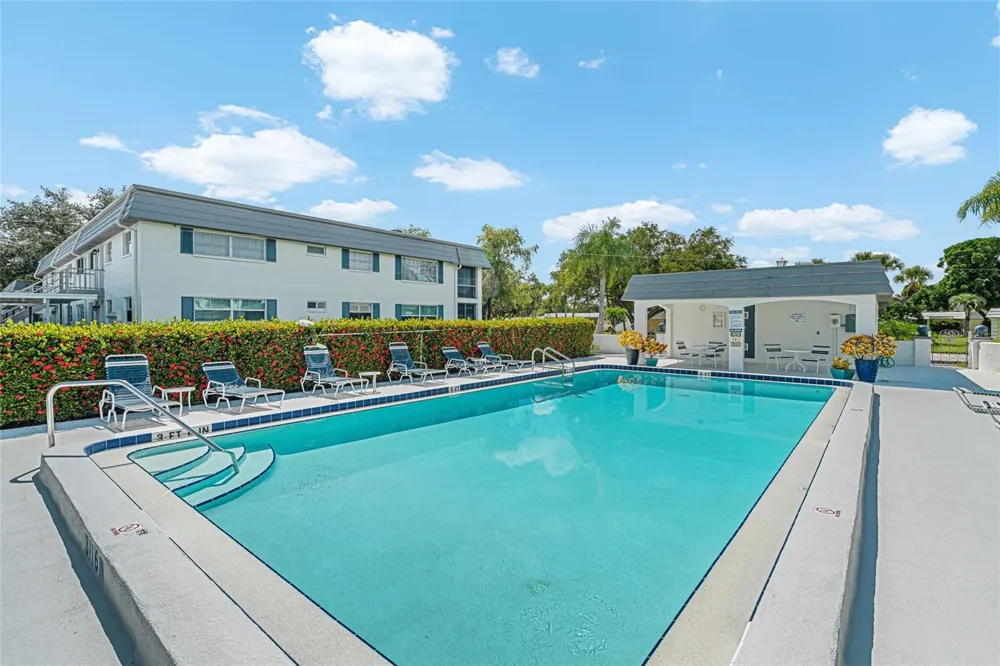 1647 SOUTHWOOD STREET #1647 Sarasota, FL 34231