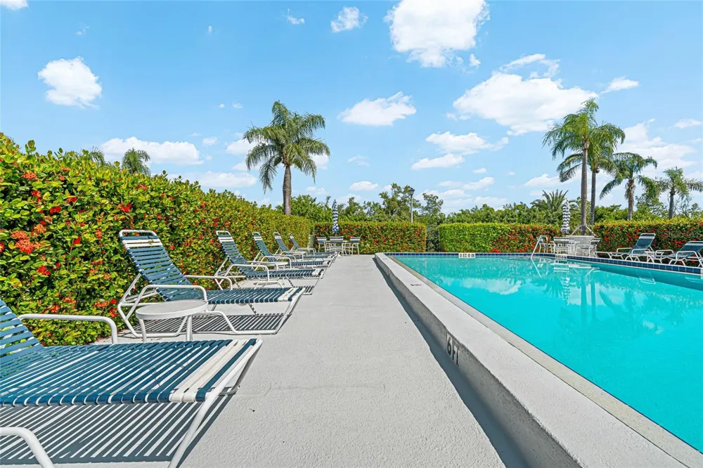 1647 SOUTHWOOD STREET #1647 Sarasota, FL 34231