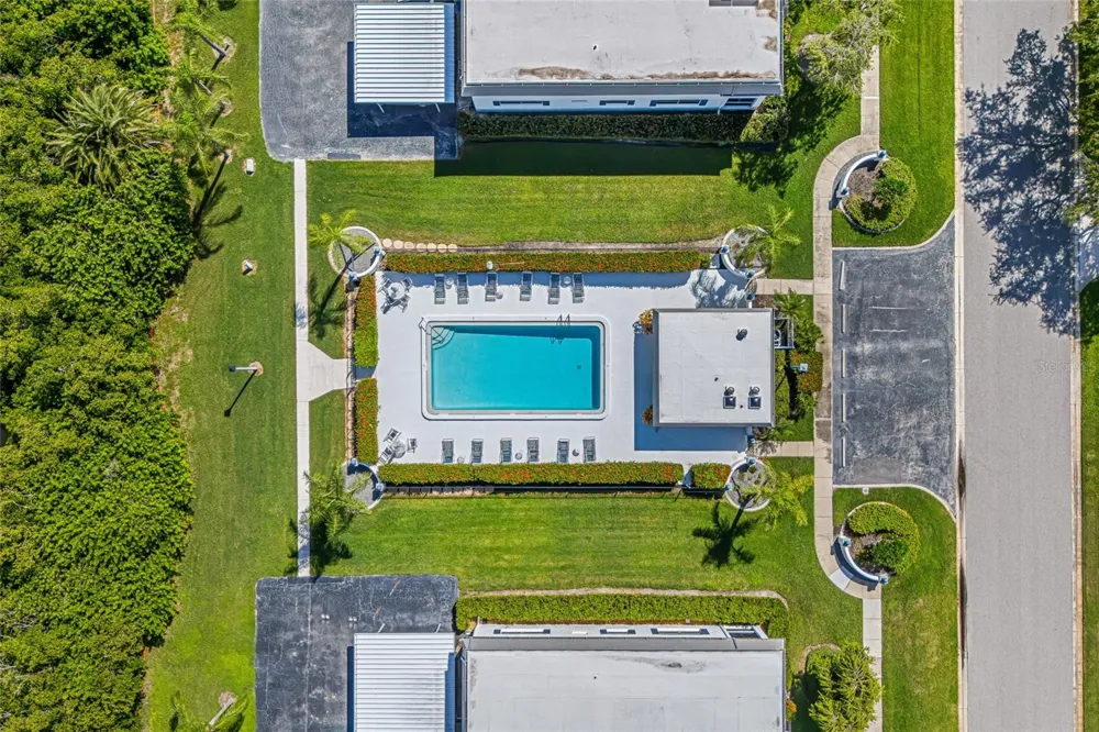 1647 SOUTHWOOD STREET #1647 Sarasota, FL 34231