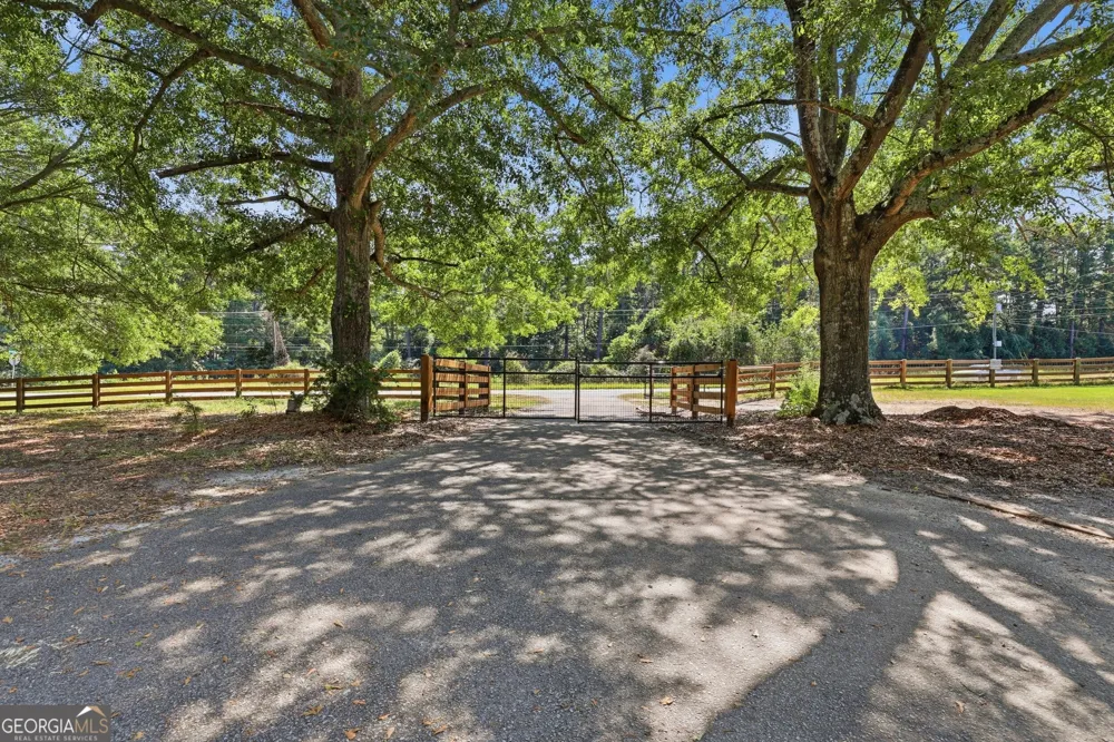 6344 Mize RD Toccoa, GA 30577