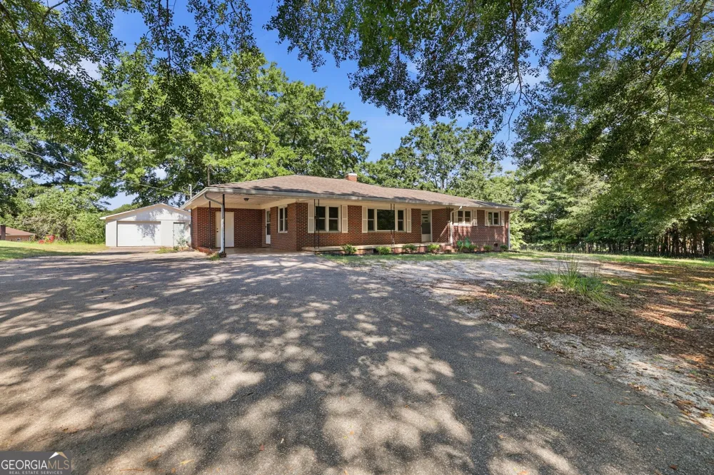6344 Mize RD Toccoa, GA 30577