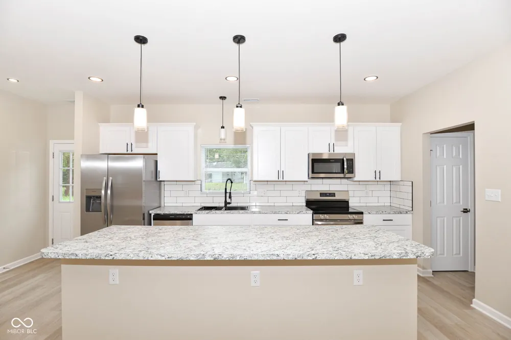 8332 Aspen Court Indianapolis, IN 46226