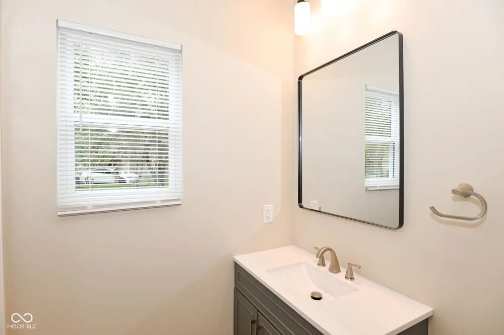 8332 Aspen Court Indianapolis, IN 46226