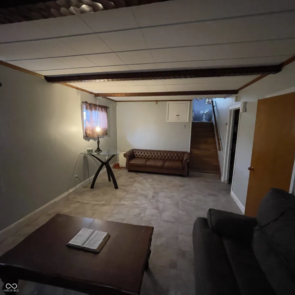 1426 Graham Avenue Indianapolis, IN 46219
