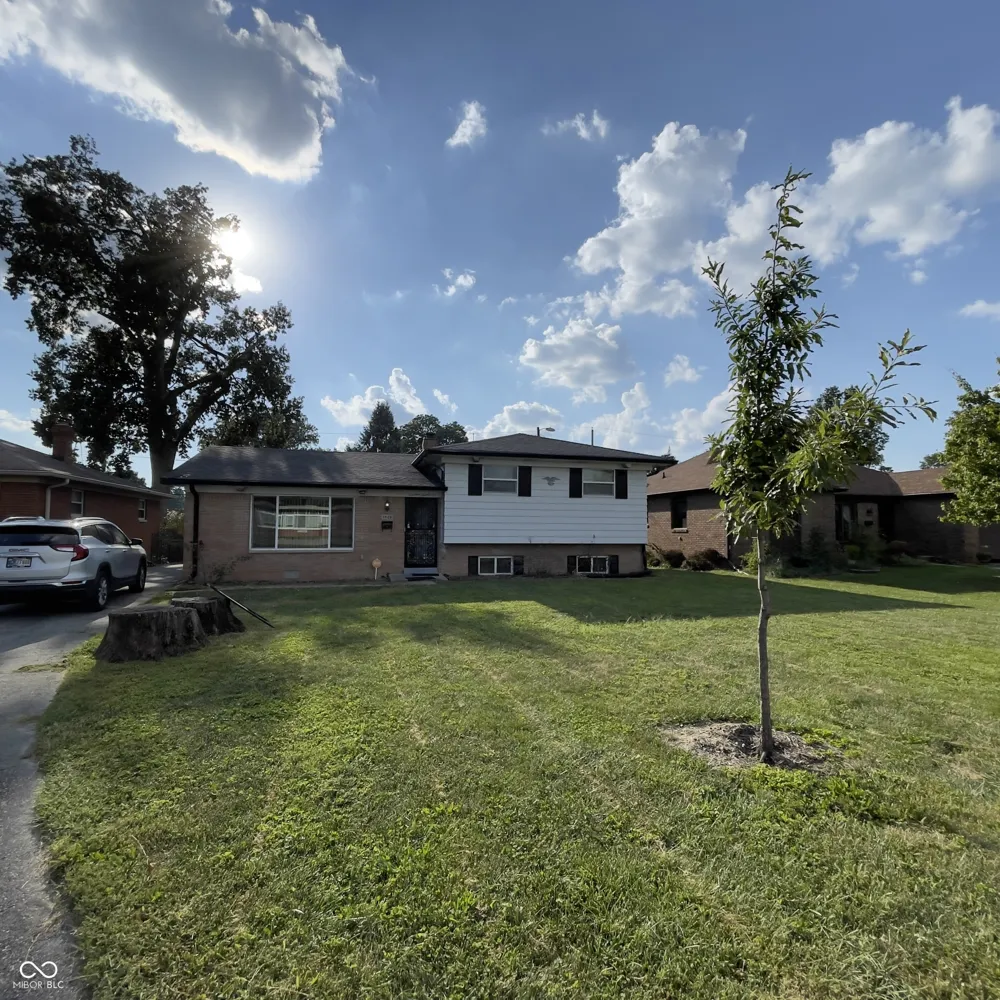 1426 Graham Avenue Indianapolis, IN 46219