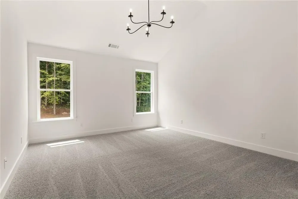 8350 Creekside Overlook Drive Gainesville, GA 30506