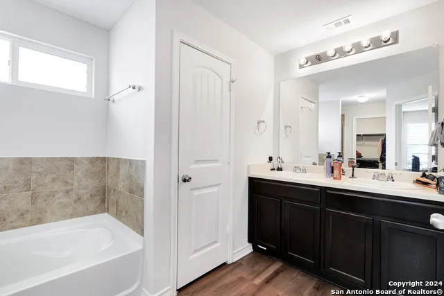 7226 ALTAIR LOOP San Antonio, TX 78252