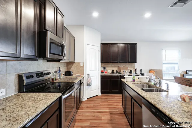 7226 ALTAIR LOOP San Antonio, TX 78252