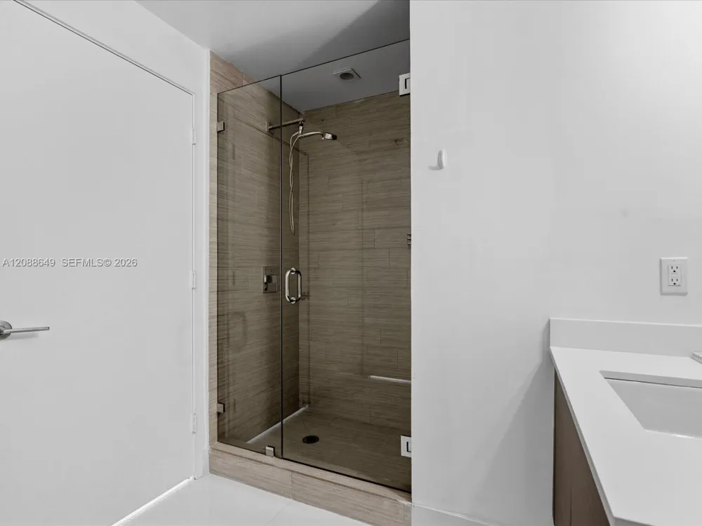 300 Sunny Isles Blvd #4-2506 Sunny Isles Beach, FL 33160