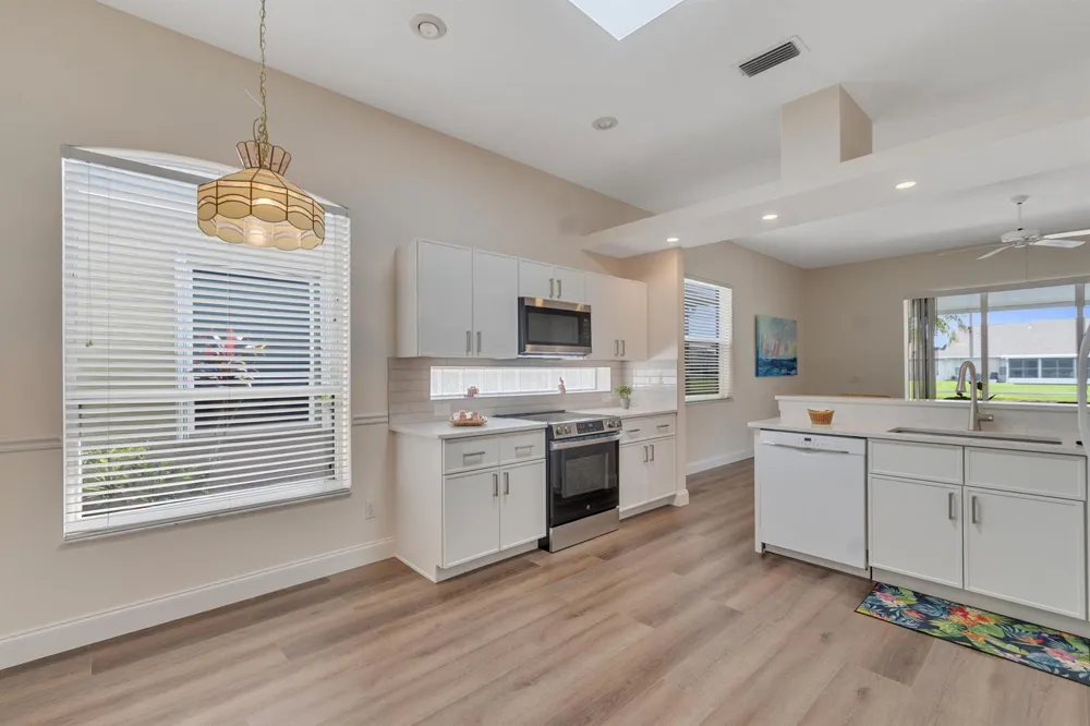 534 NW LAMBRUSCO DRIVE Port St. Lucie, FL 34986