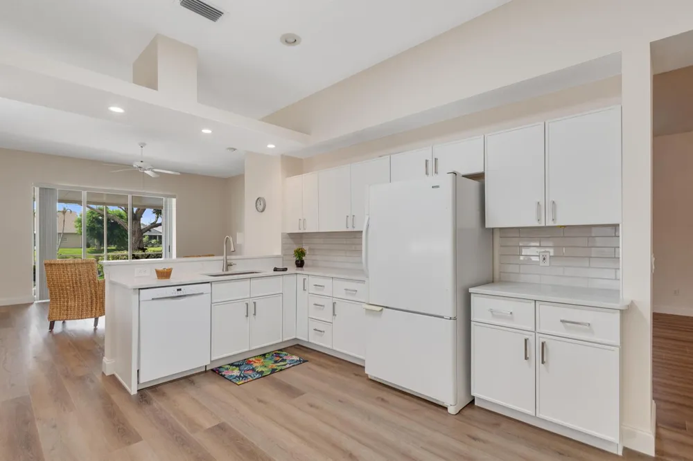 534 NW LAMBRUSCO DRIVE Port St. Lucie, FL 34986