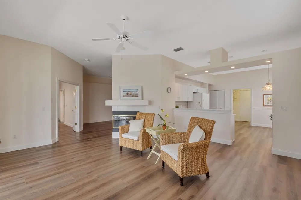 534 NW LAMBRUSCO DRIVE Port St. Lucie, FL 34986