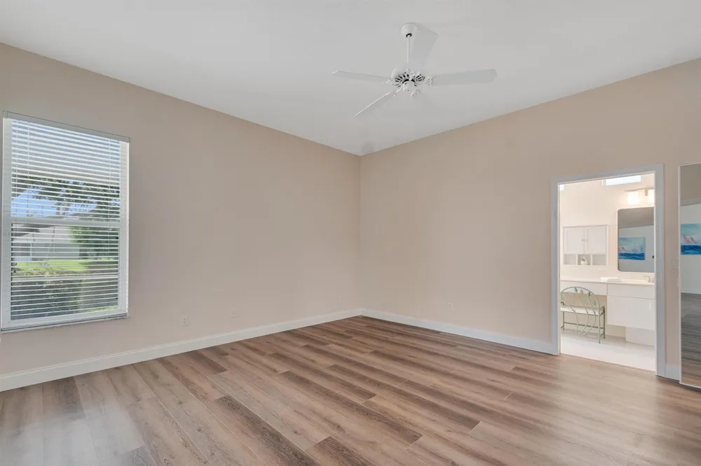 534 NW LAMBRUSCO DRIVE Port St. Lucie, FL 34986