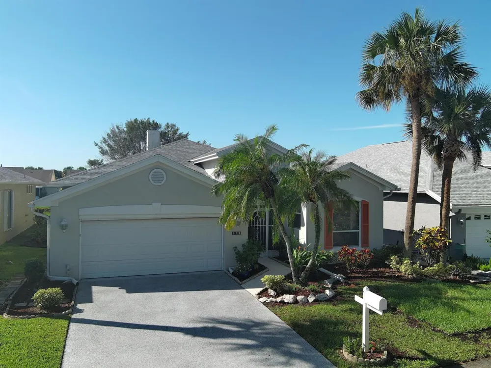 534 NW LAMBRUSCO DRIVE Port St. Lucie, FL 34986