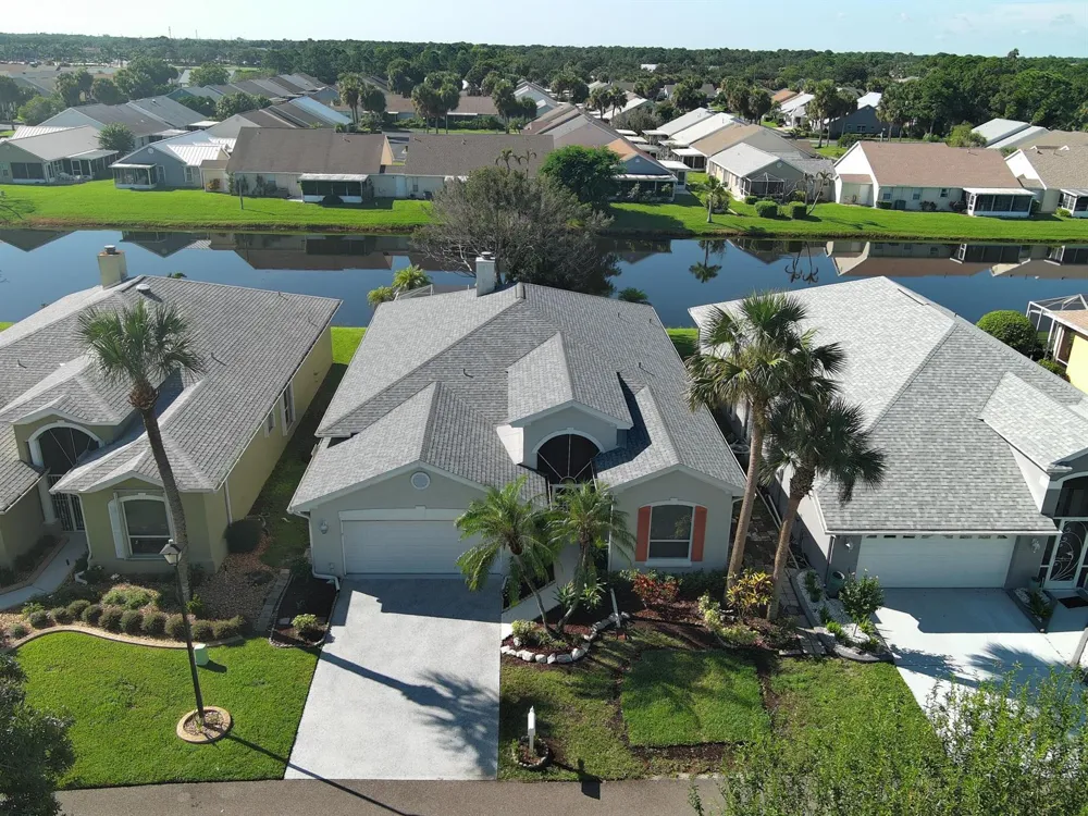 534 NW LAMBRUSCO DRIVE Port St. Lucie, FL 34986