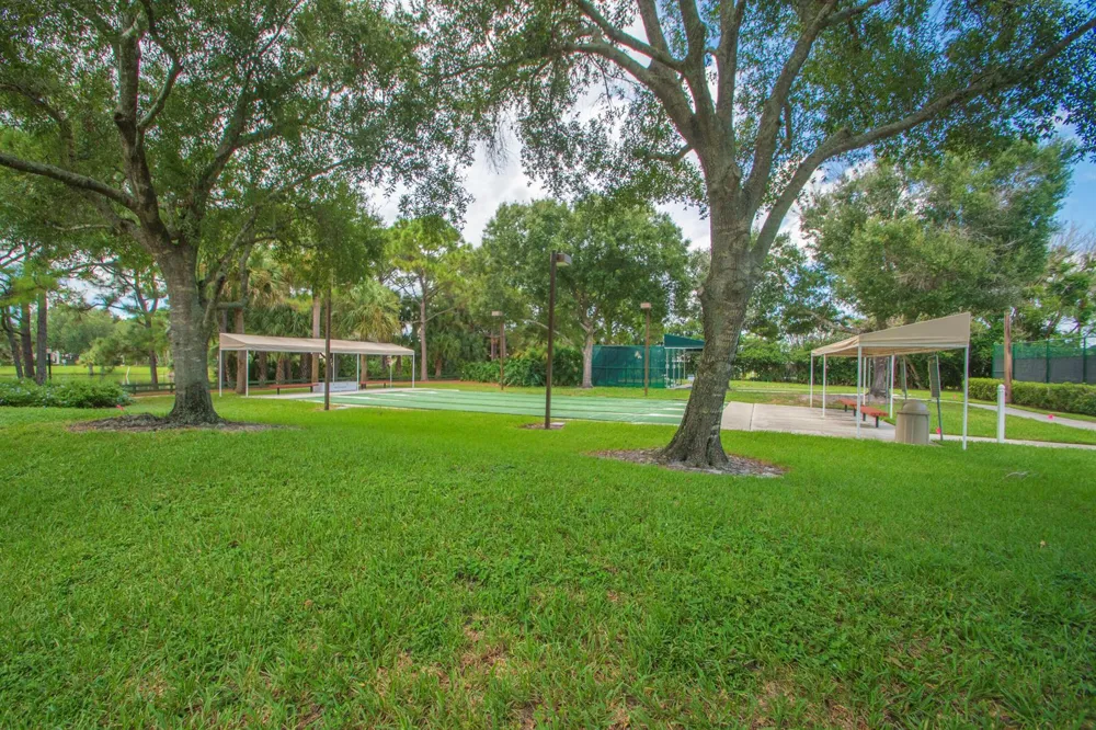 534 NW LAMBRUSCO DRIVE Port St. Lucie, FL 34986