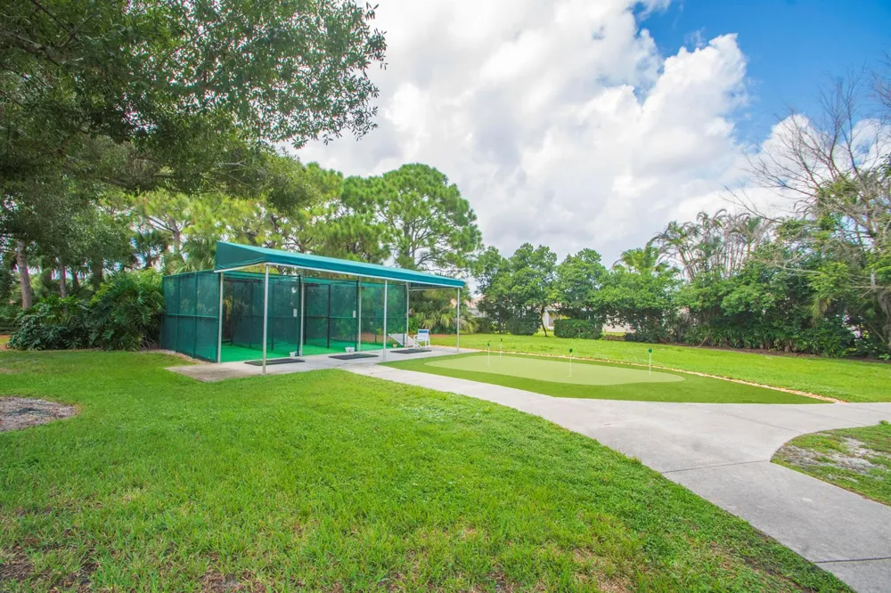 534 NW LAMBRUSCO DRIVE Port St. Lucie, FL 34986