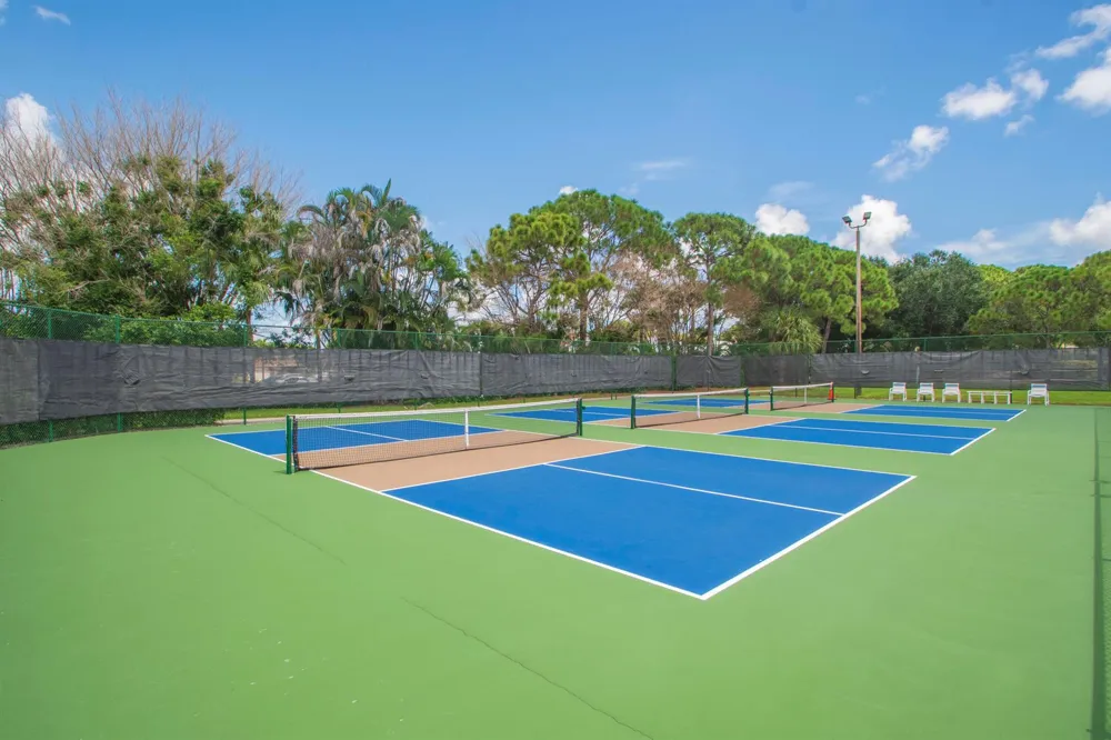 534 NW LAMBRUSCO DRIVE Port St. Lucie, FL 34986