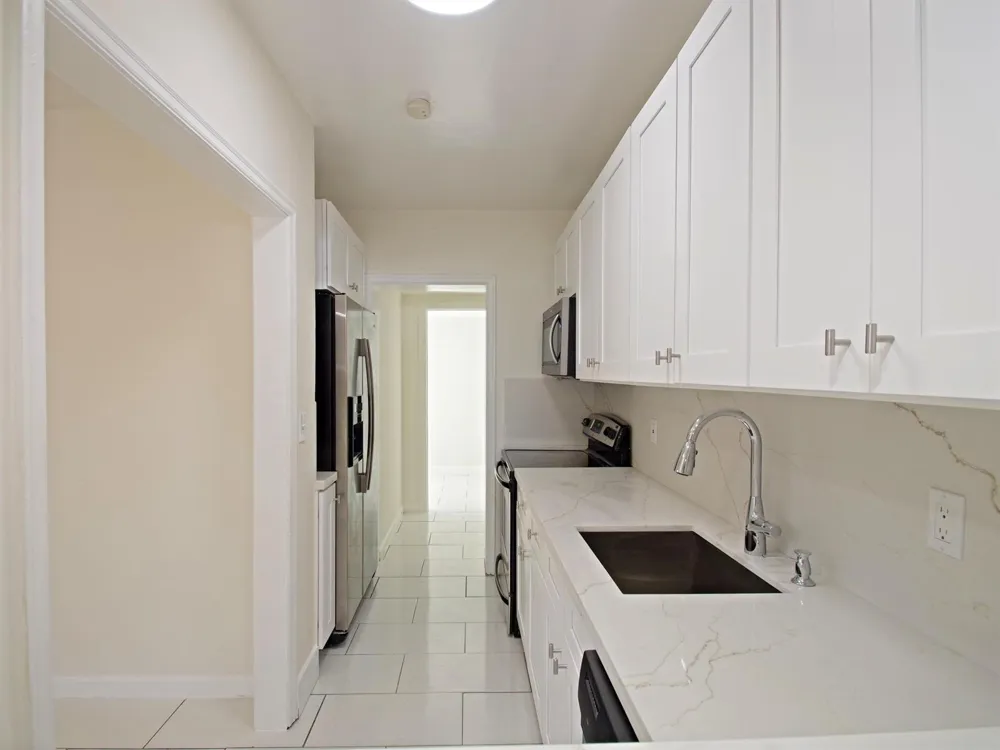 1026 NW 7TH AVENUE Fort Lauderdale, FL 33311
