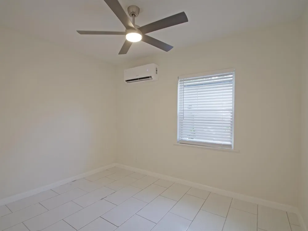 1026 NW 7TH AVENUE Fort Lauderdale, FL 33311