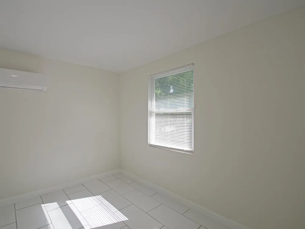 1026 NW 7TH AVENUE Fort Lauderdale, FL 33311