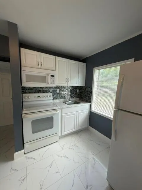 3056 FORD ROAD