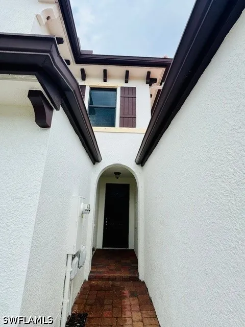 BRISTOL CIRCLE Naples, FL 34120