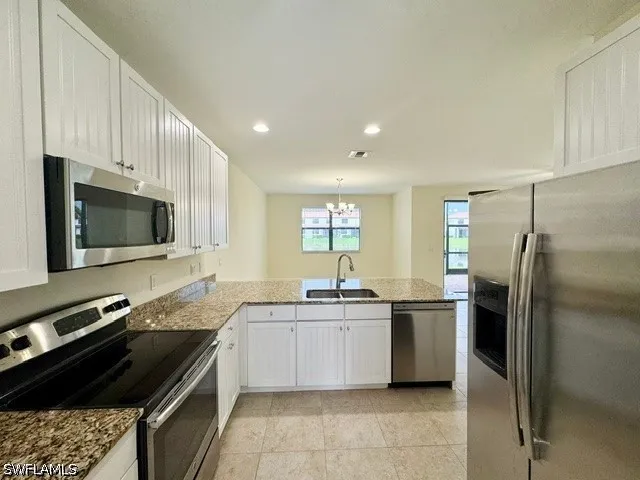 BRISTOL CIRCLE Naples, FL 34120