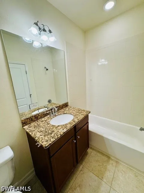 BRISTOL CIRCLE Naples, FL 34120