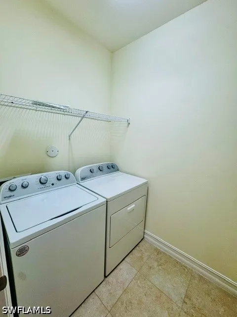 BRISTOL CIRCLE Naples, FL 34120
