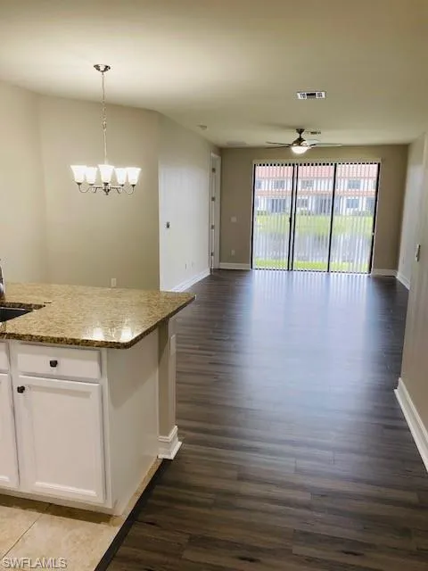 7944 BRISTOL CIRCLE Naples, FL 34120