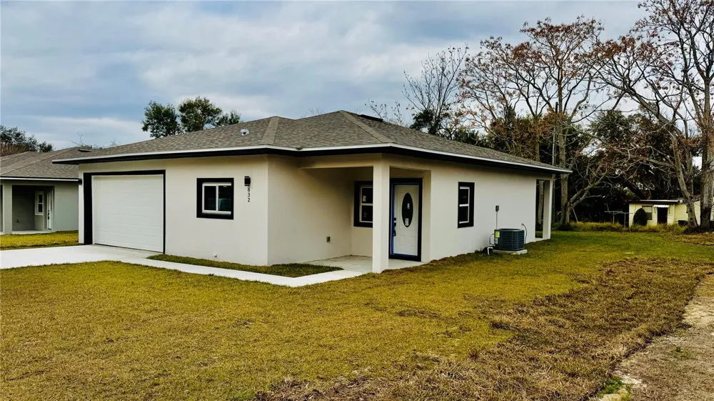 832 E DESOTO STREET Clermont, FL 34711