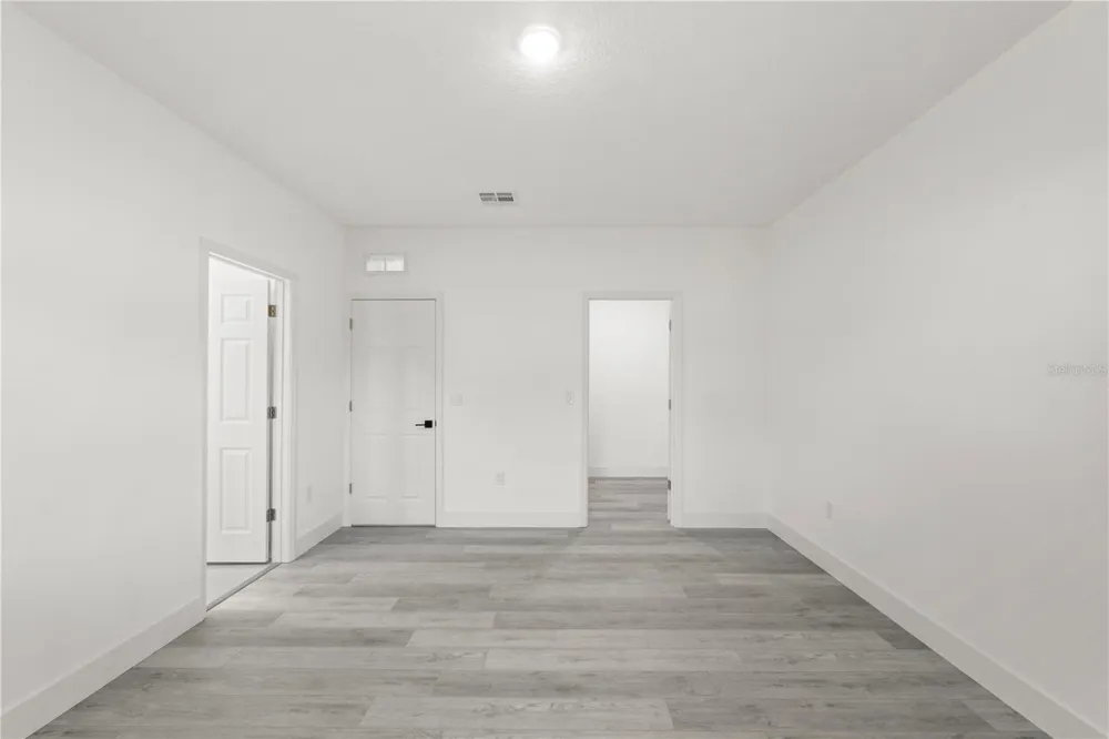 832 E DESOTO STREET Clermont, FL 34711
