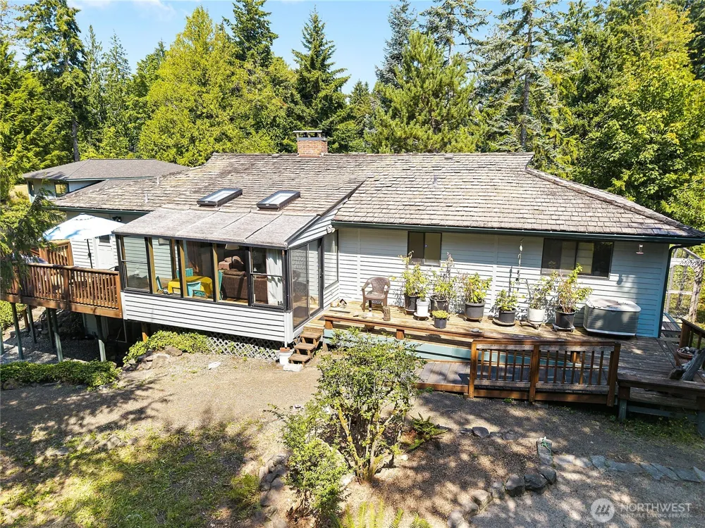 2357 Mountain View Road E Port Orchard, WA 98366
