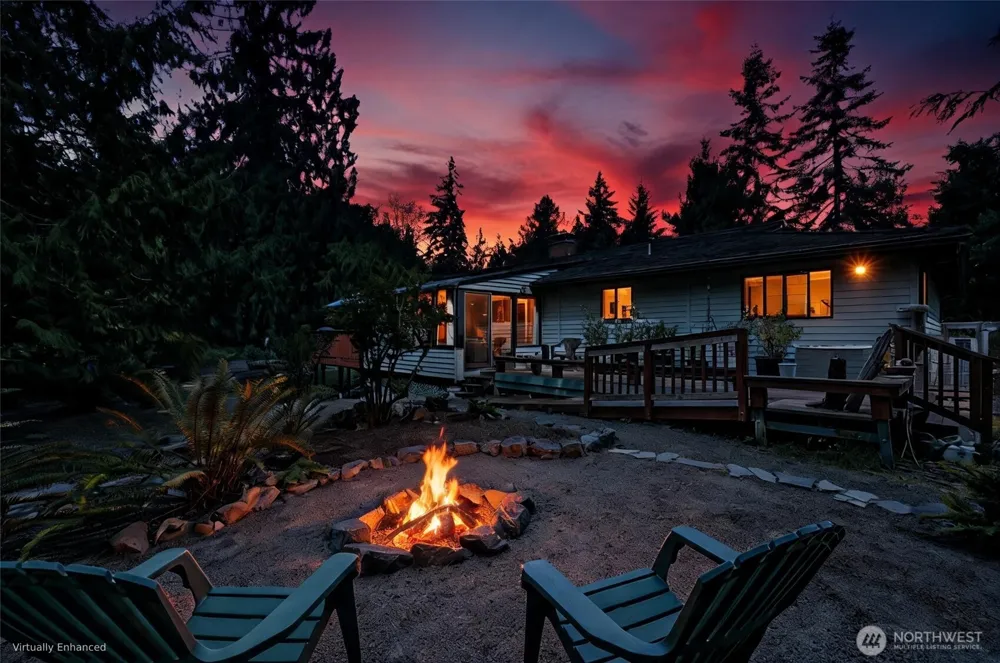 2357 Mountain View Road E Port Orchard, WA 98366