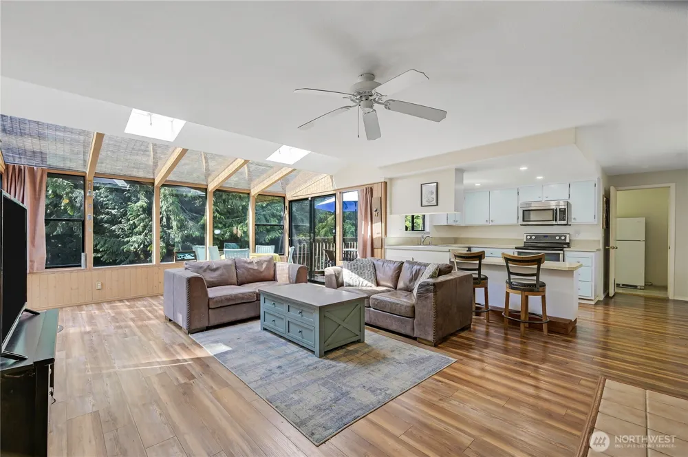 2357 Mountain View Road E Port Orchard, WA 98366