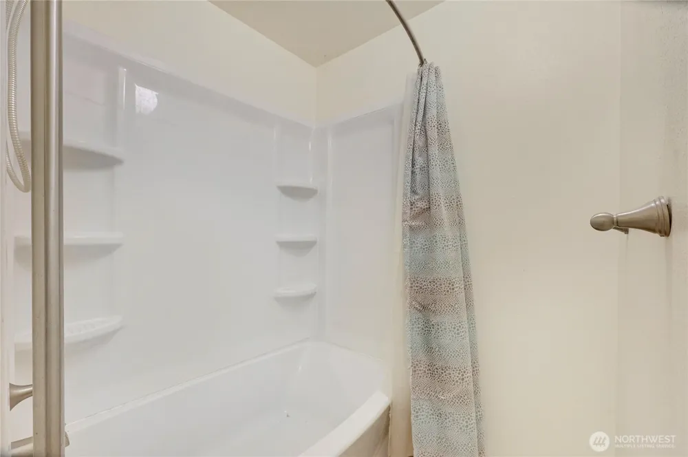 2357 Mountain View Road E Port Orchard, WA 98366