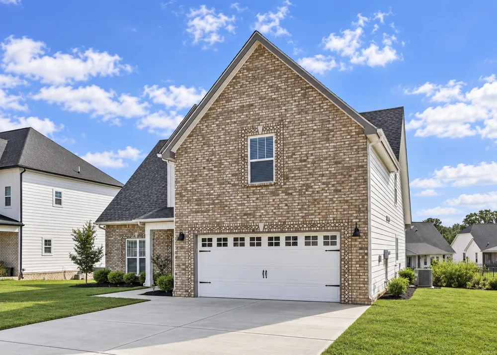 577 Dexter Dr Clarksville, TN 37043