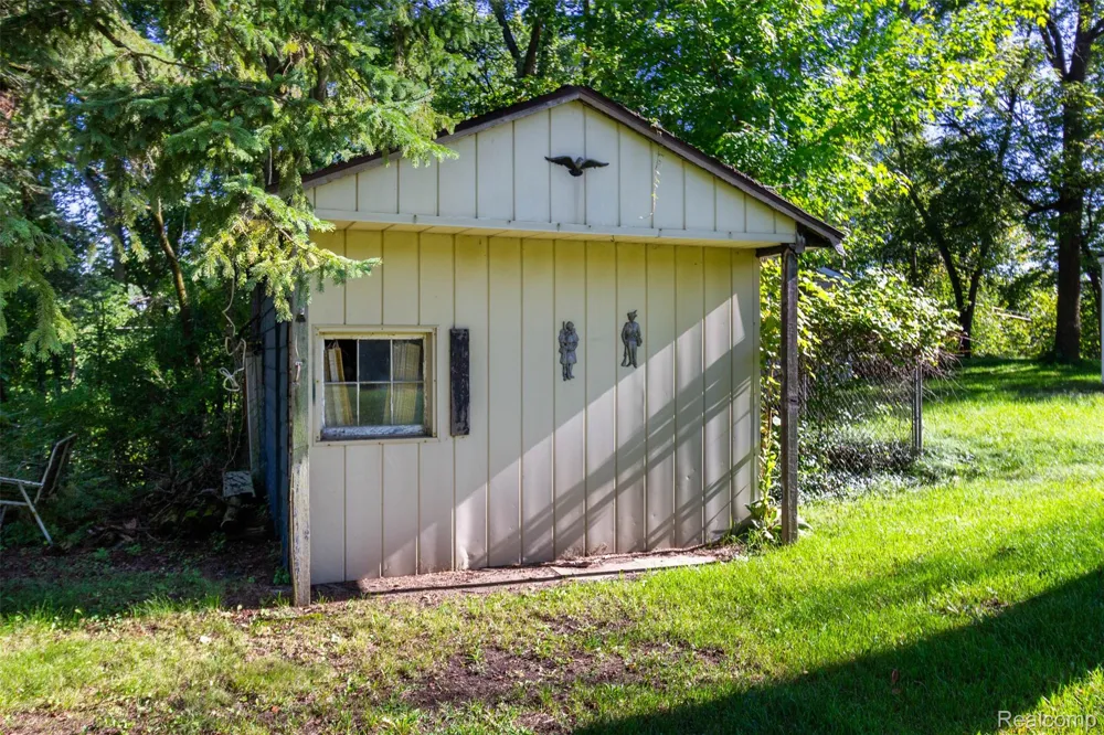 14044 Ridgemont Street Dexter Township, MI 48137