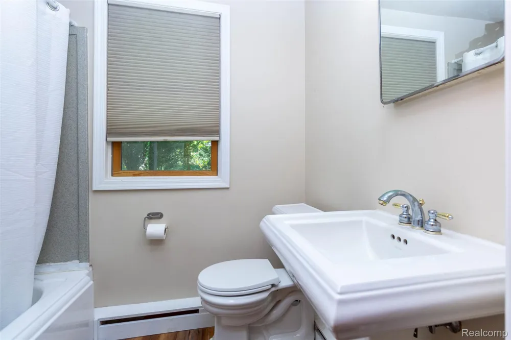 14044 Ridgemont Street Dexter Township, MI 48137